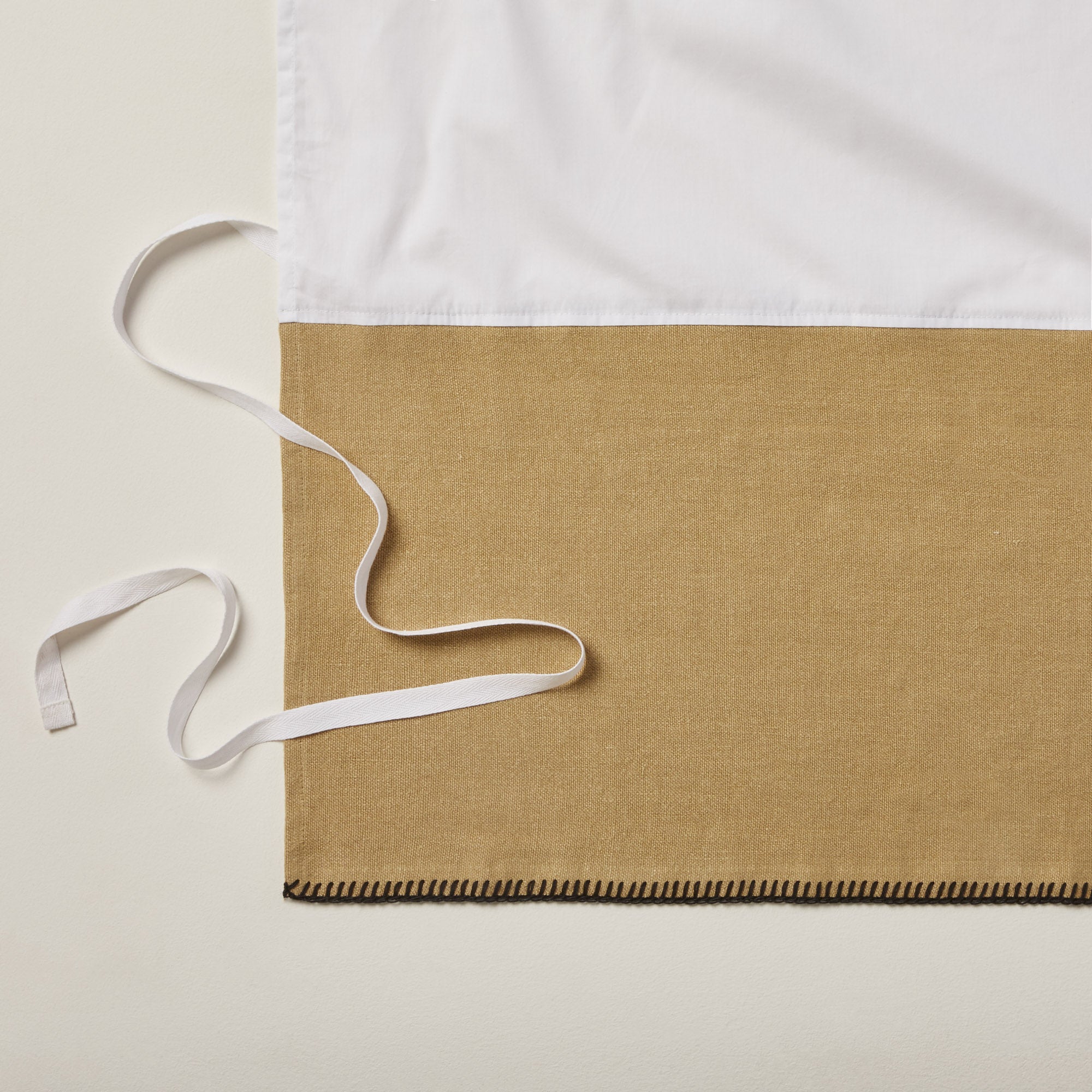 Cache sommier NINO seigle et feston noir