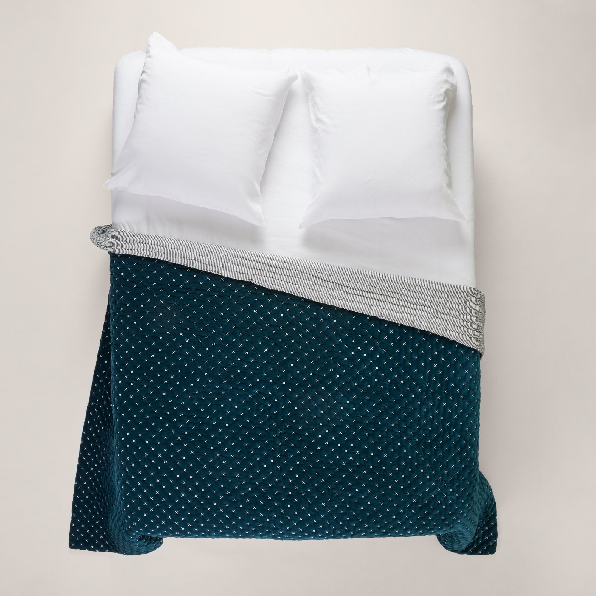 Couvre-lit matelassé MALO pétrole