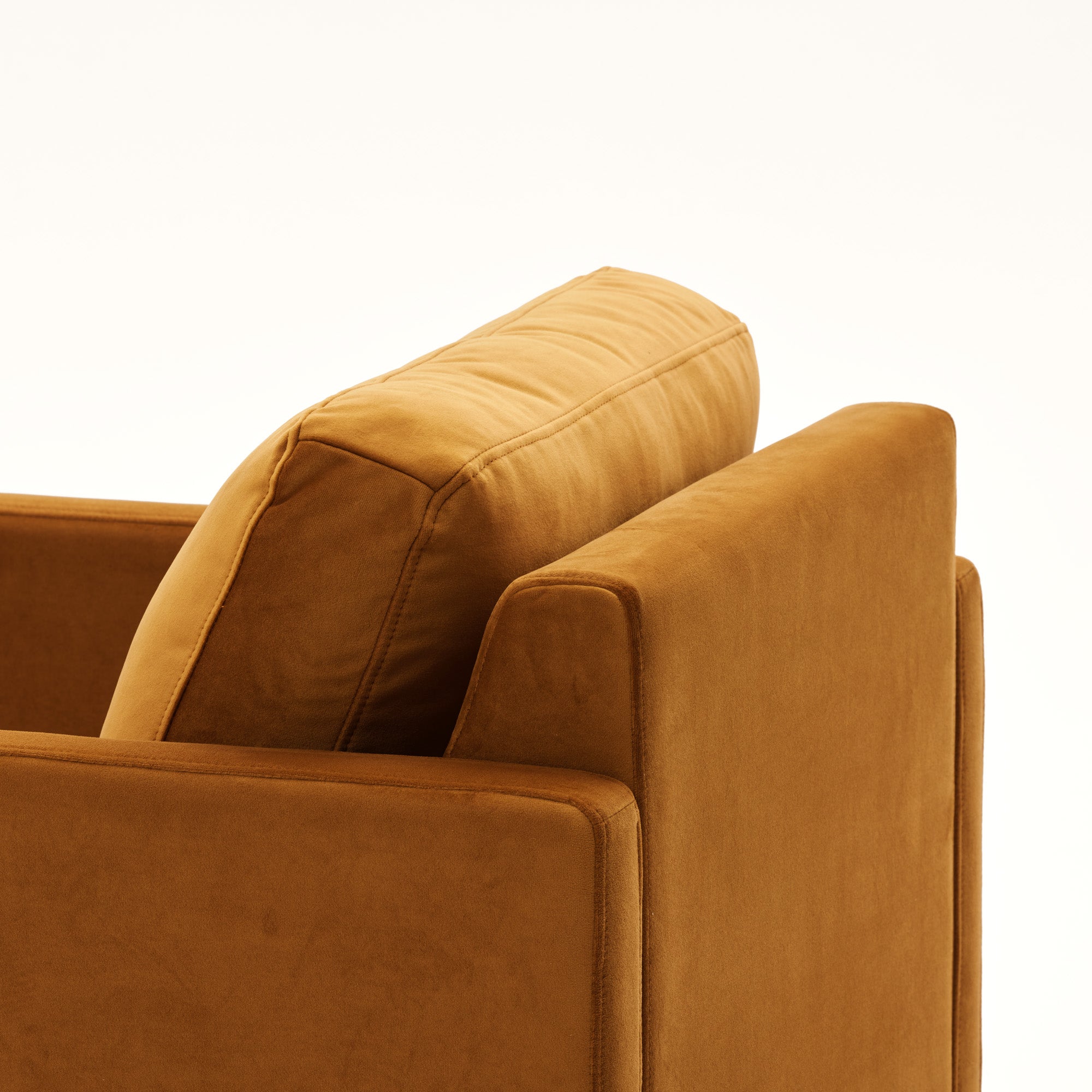 Fauteuil CESARE velours moutarde