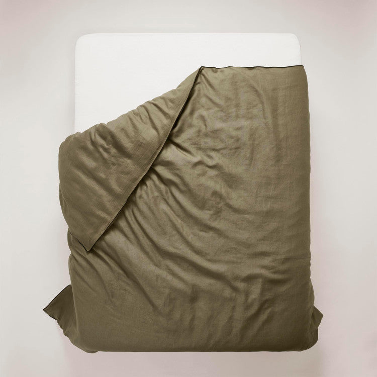 Housse de couette CARLINA kaki grisé et bourdon noir