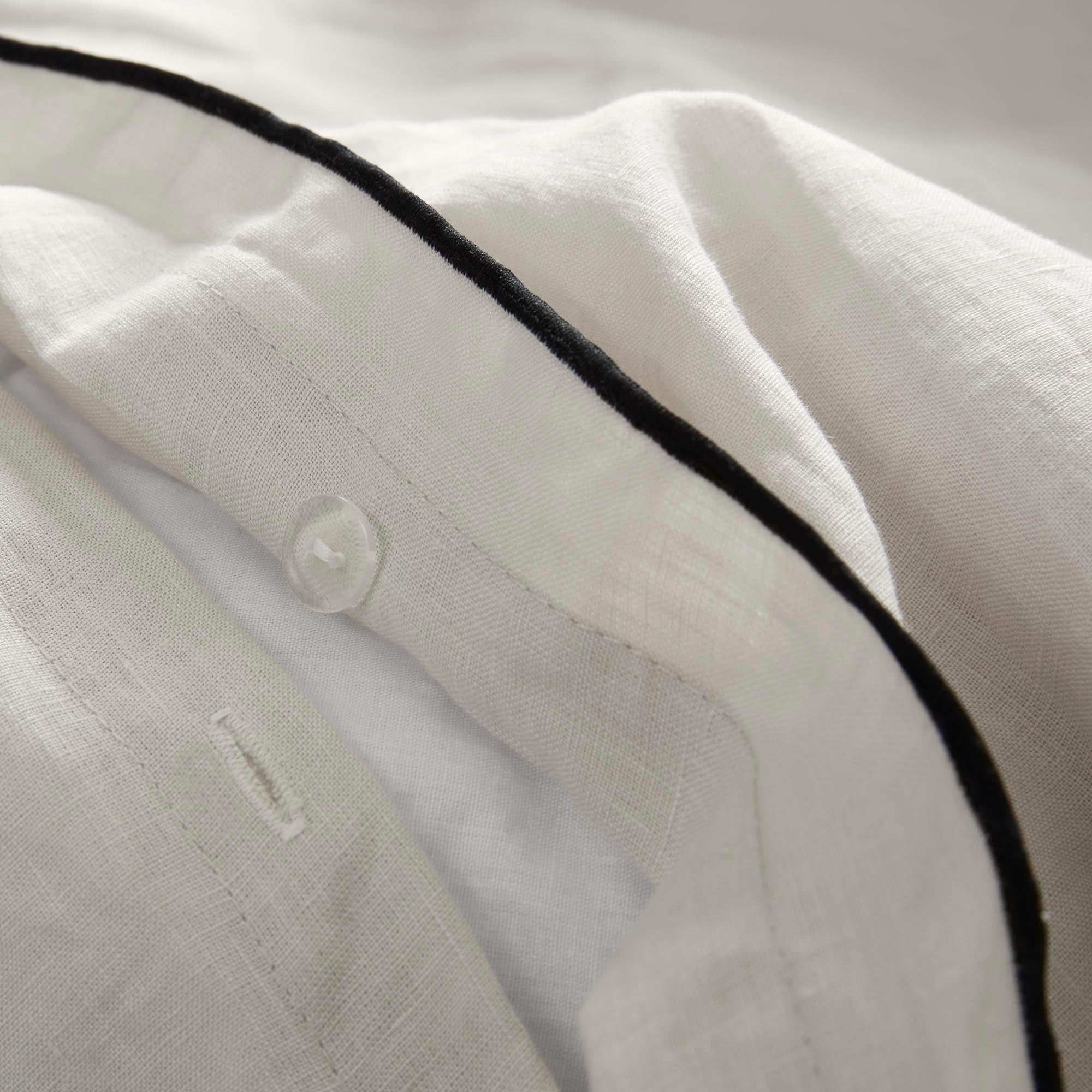 Housse de couette CARLINA calcaire et bourdon noir
