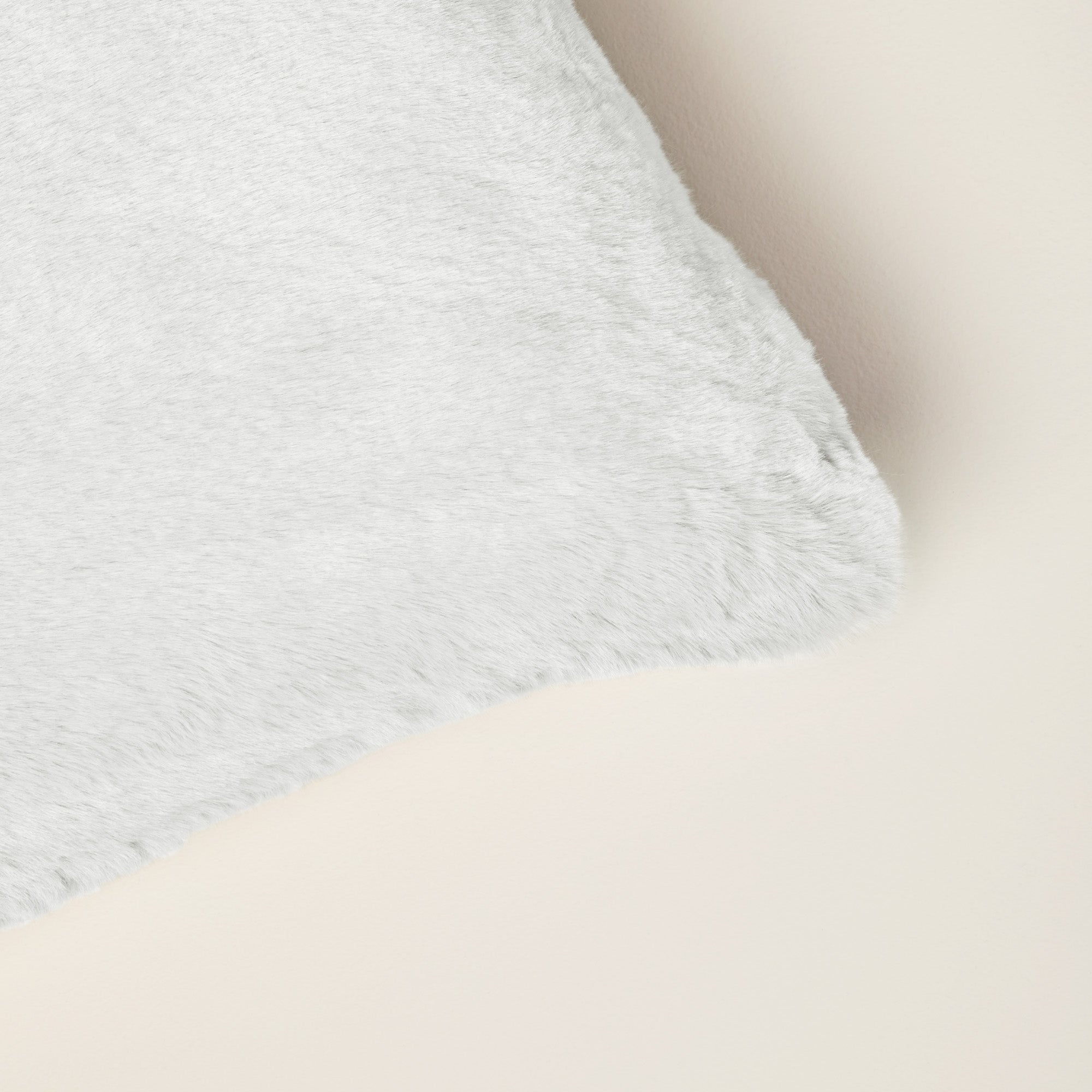 Housse de coussin BIANCA gris arctique