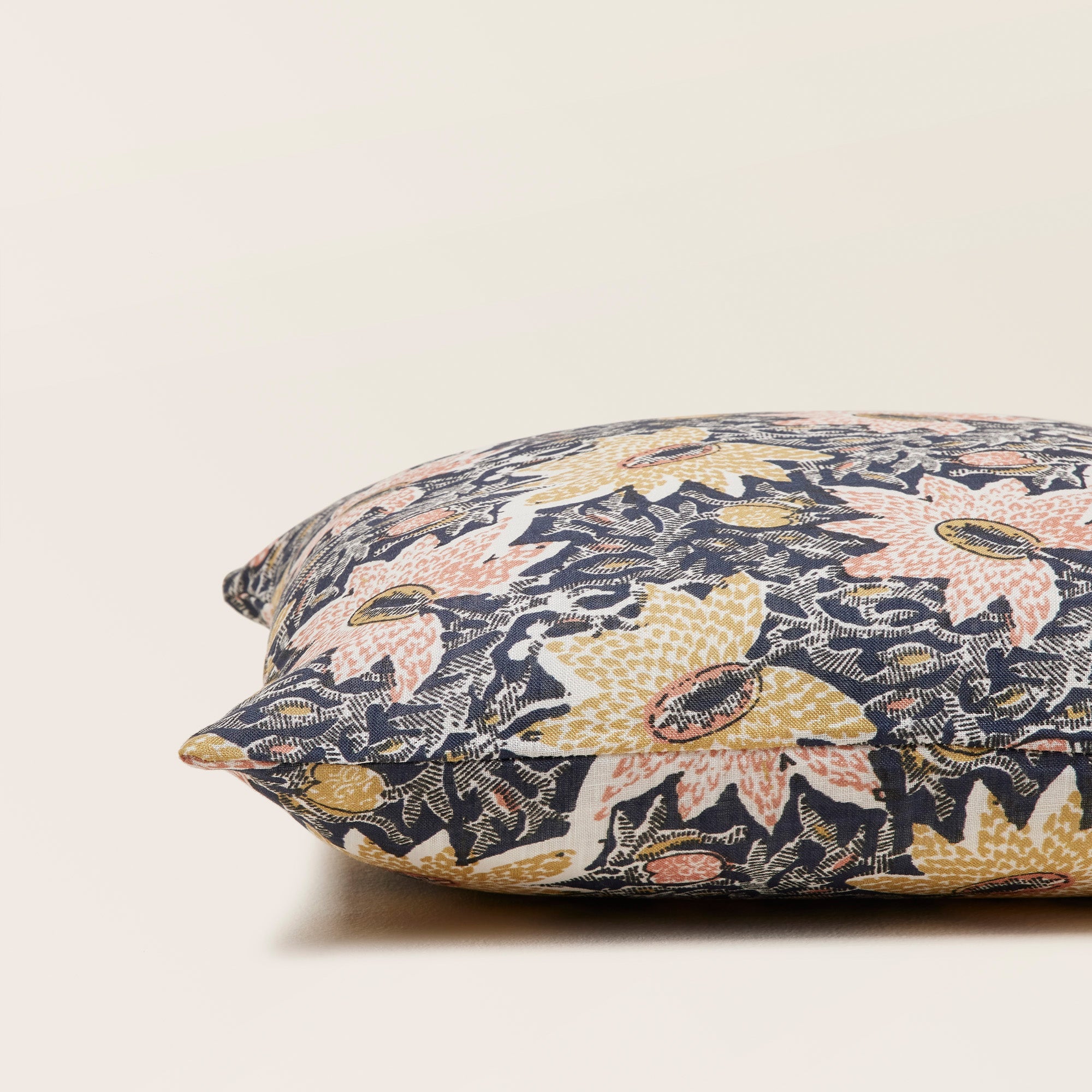 Housse de coussin KEYA encre