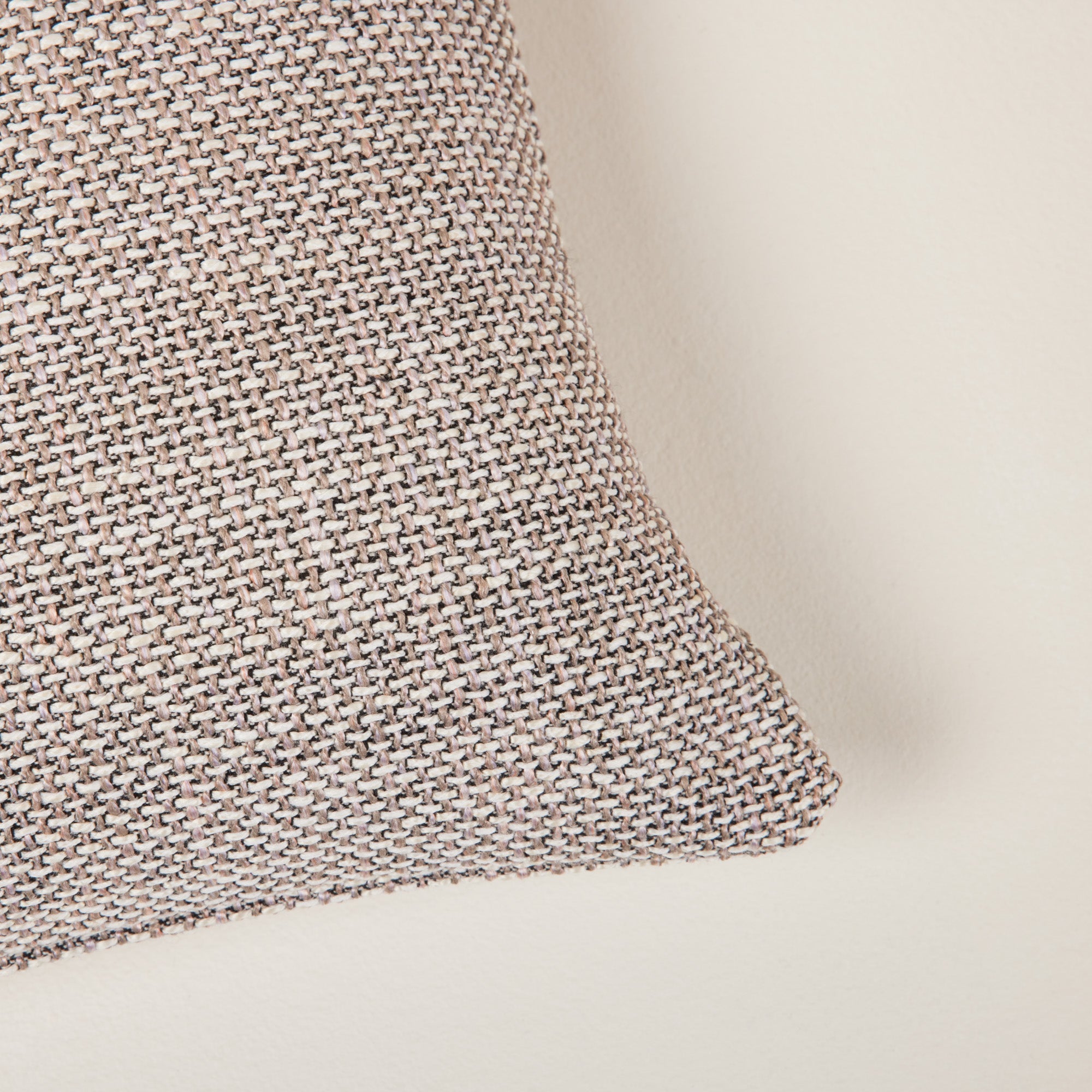 Housse de coussin NATALI pétale chiné