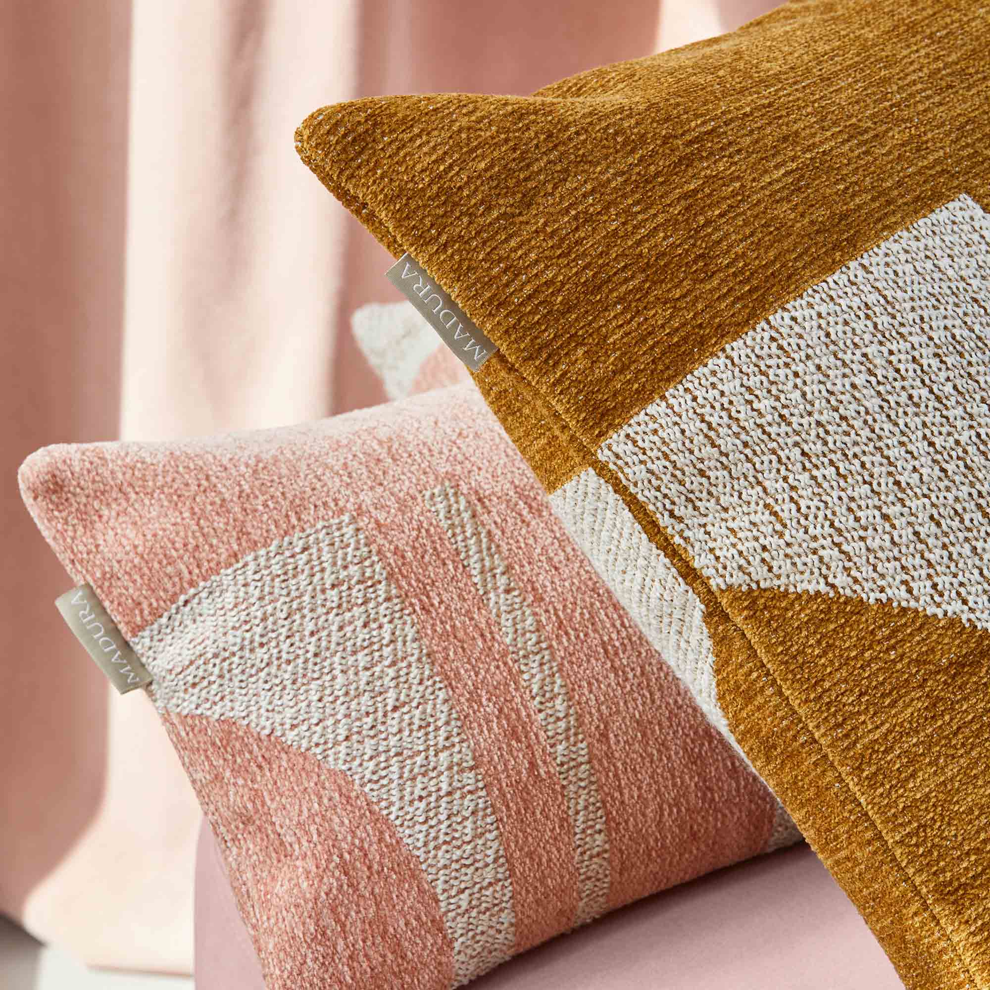 Housse de coussin NILS moutarde et naturel
