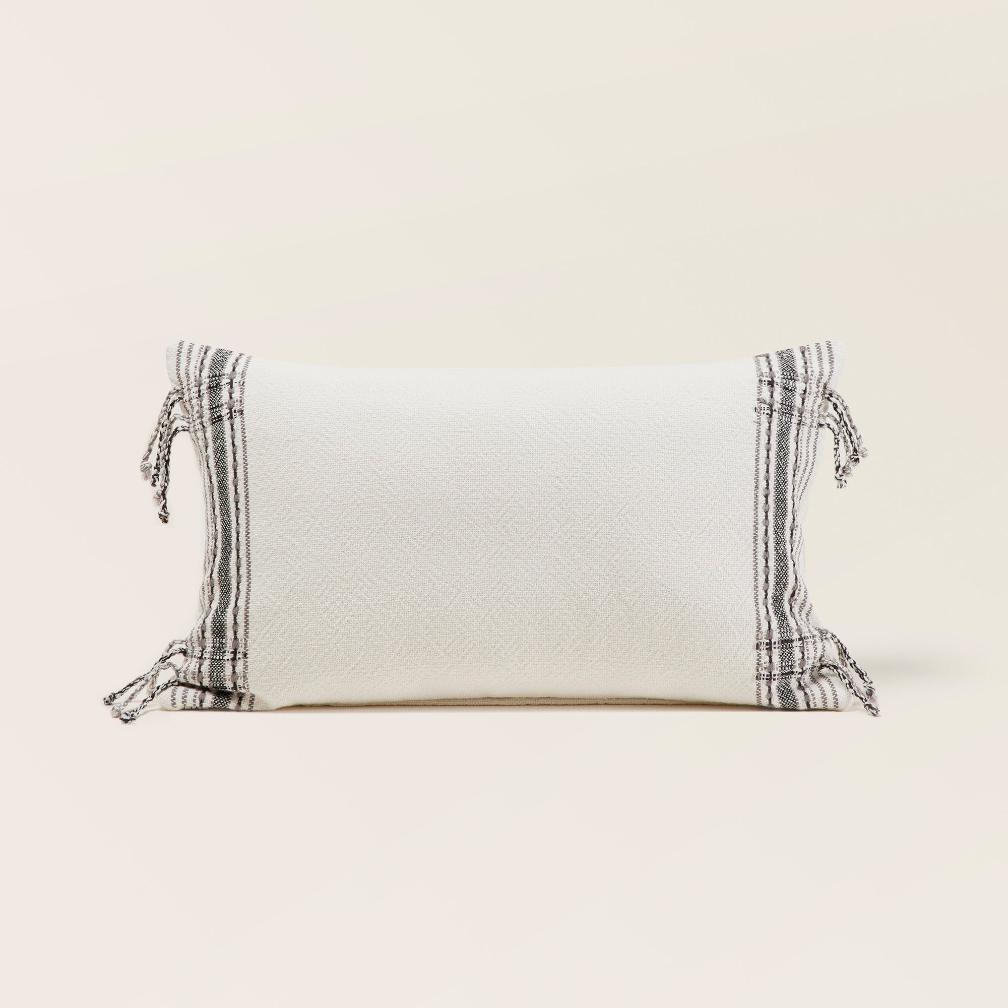 Housse de coussin PAVANI blanc et noir