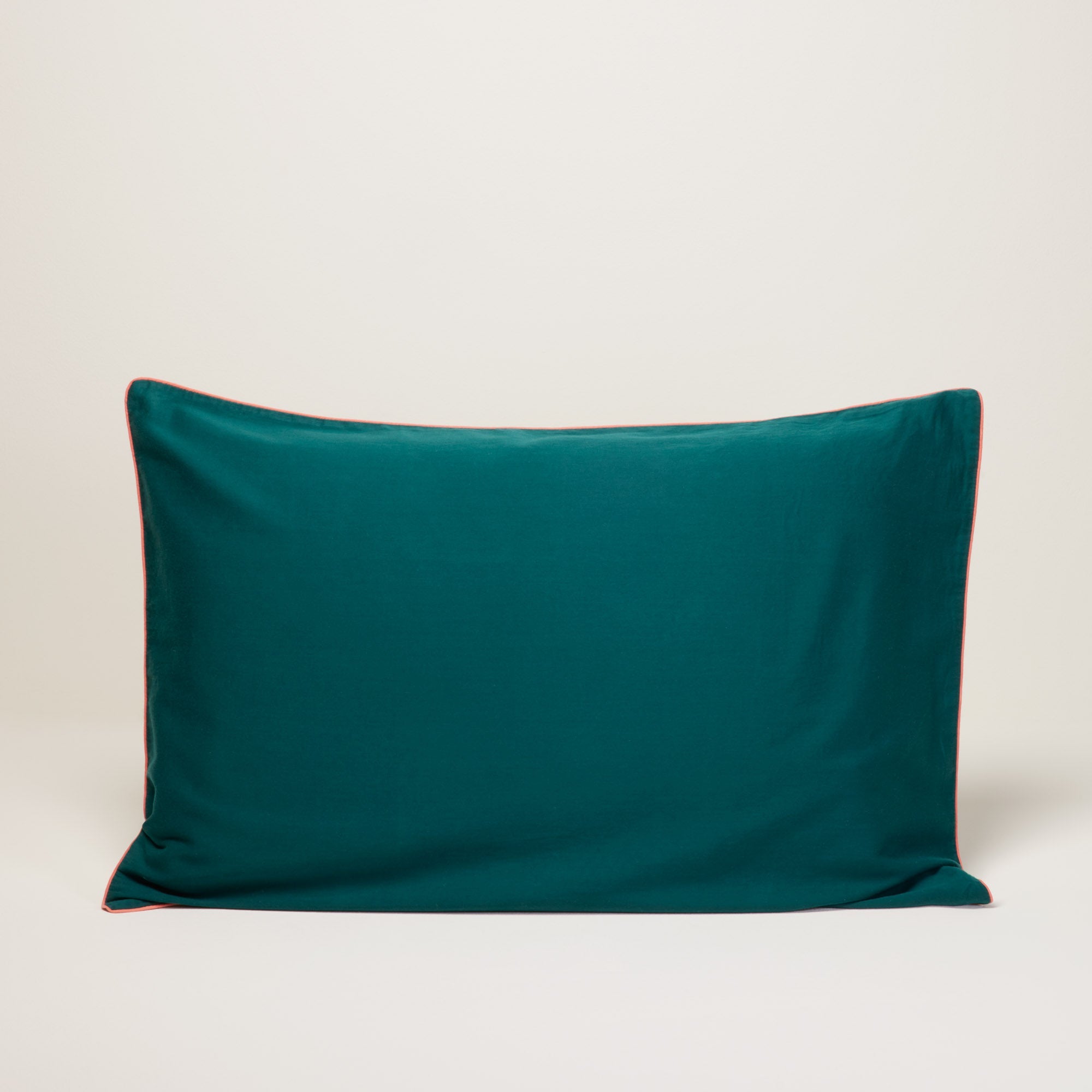 Lot de 2 taies d'oreiller ADEN vert loden et corail