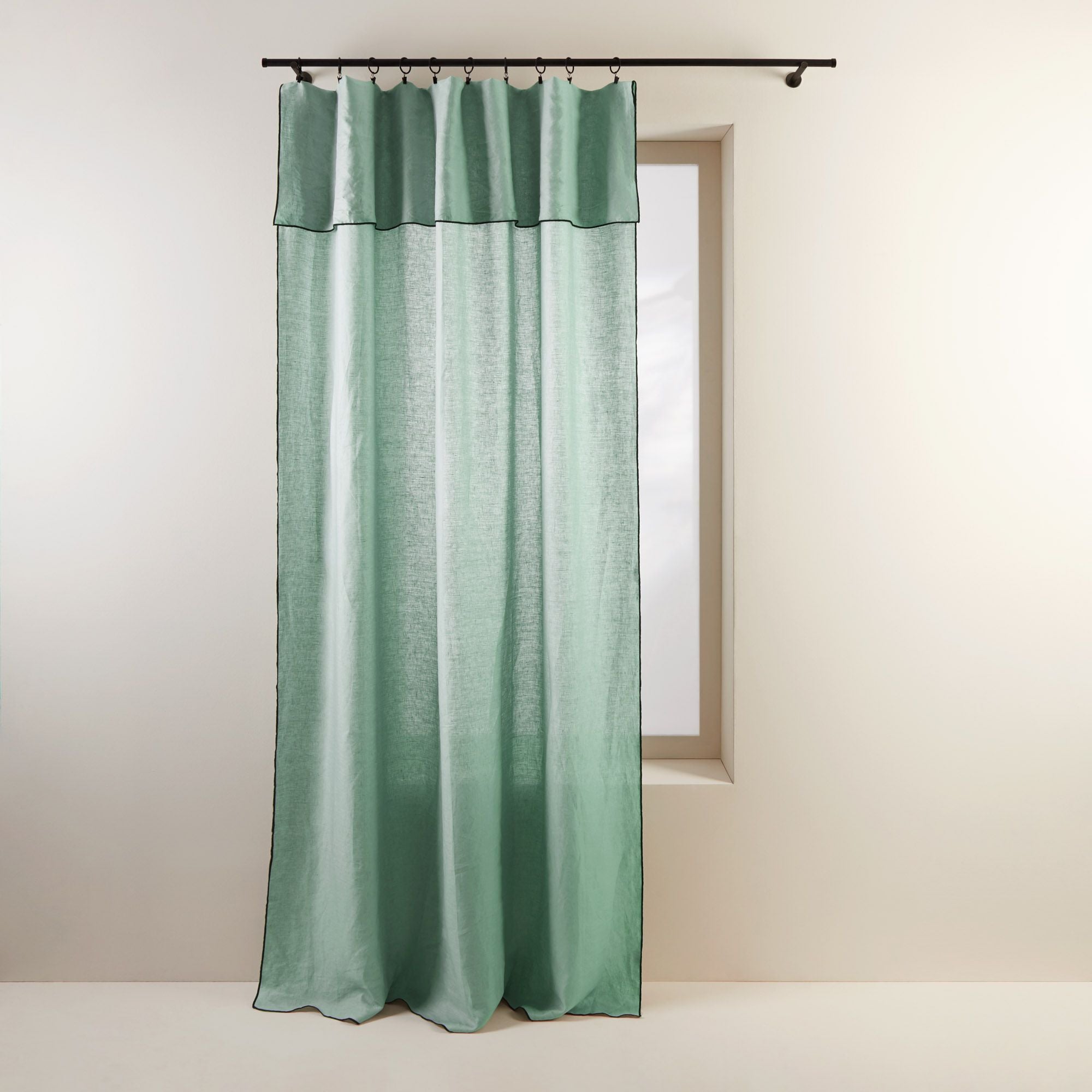 Panneau CARLINA tilleul et bourdon noir