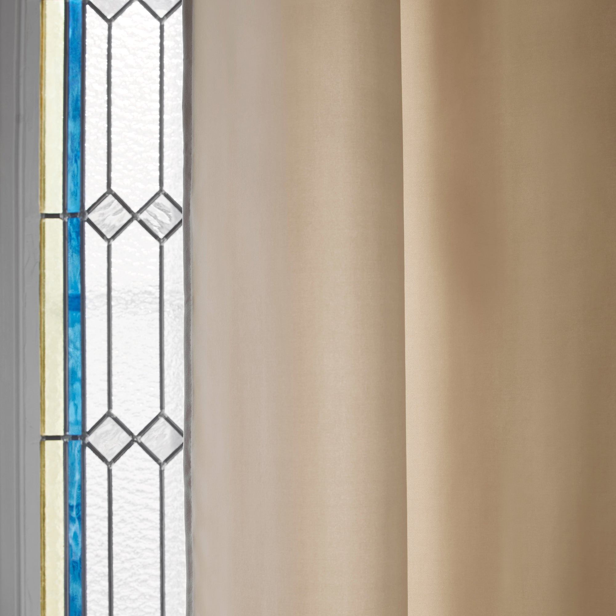 Rideau à oeillets dorés MATIA craie blanche