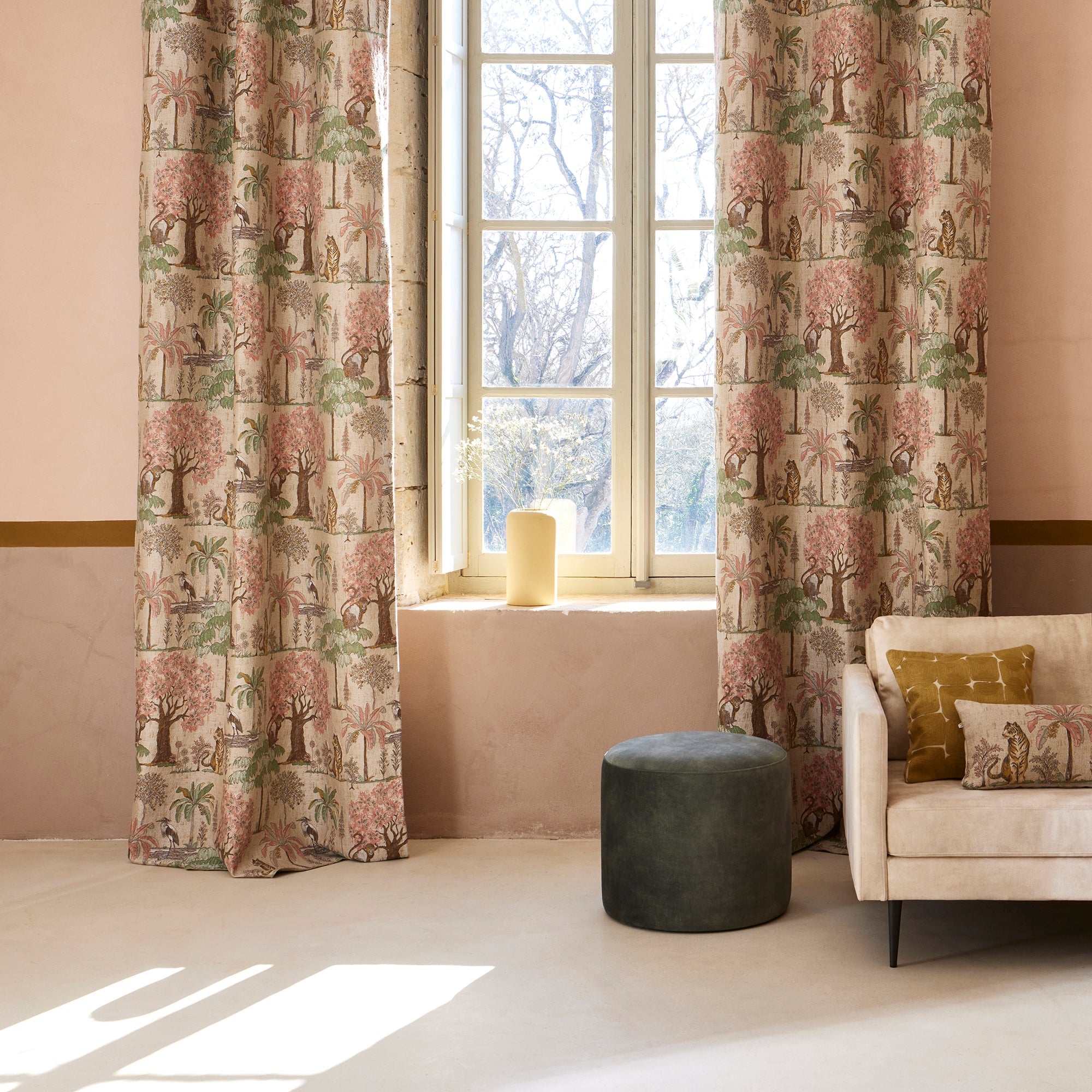 Rideau à oeillets dorés WAGHOBA beige et pastels