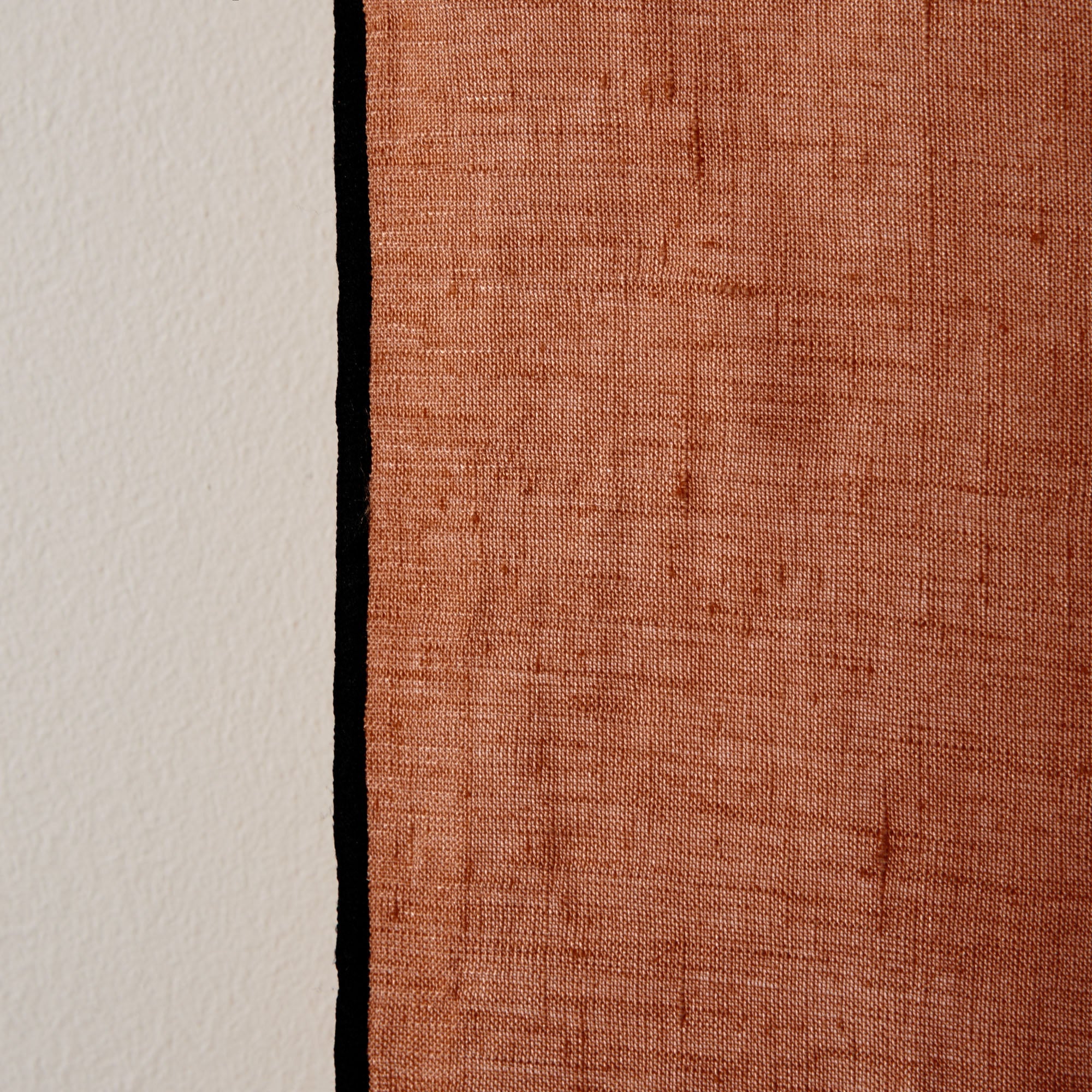 Rideau à oeillets noirs CARLINA terracotta et bourdon noir