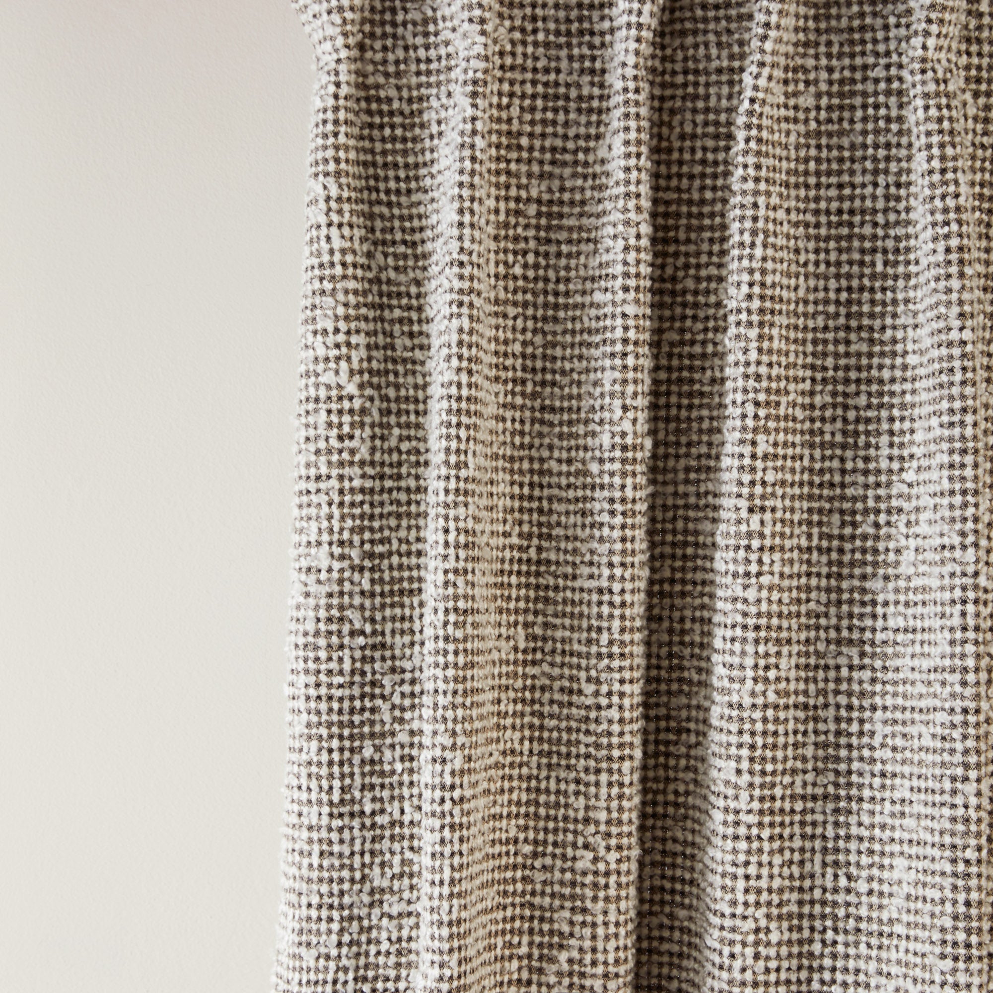 Rideau à oeillets noirs PIETRO ivoire et noir