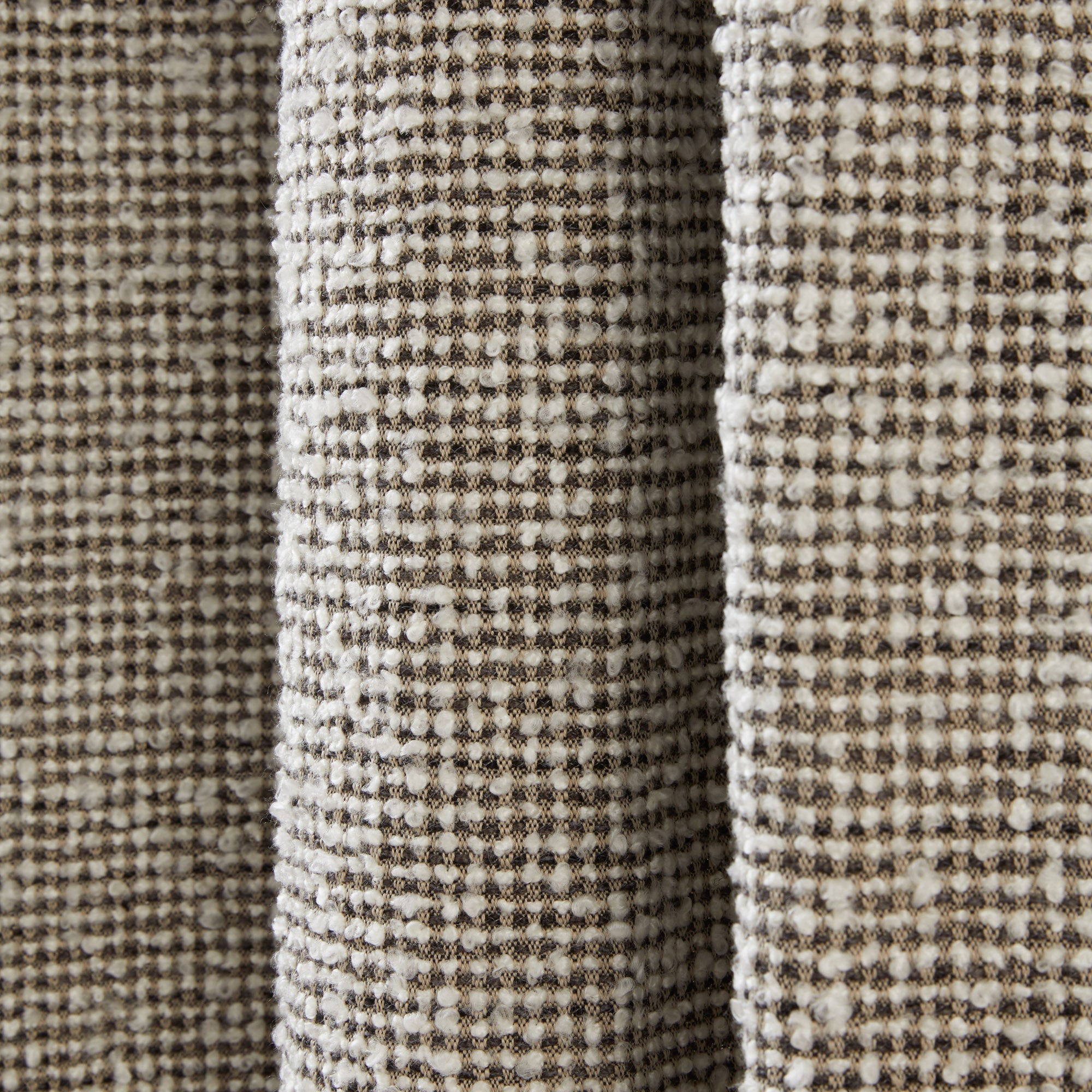 Rideau à oeillets noirs PIETRO ivoire et noir