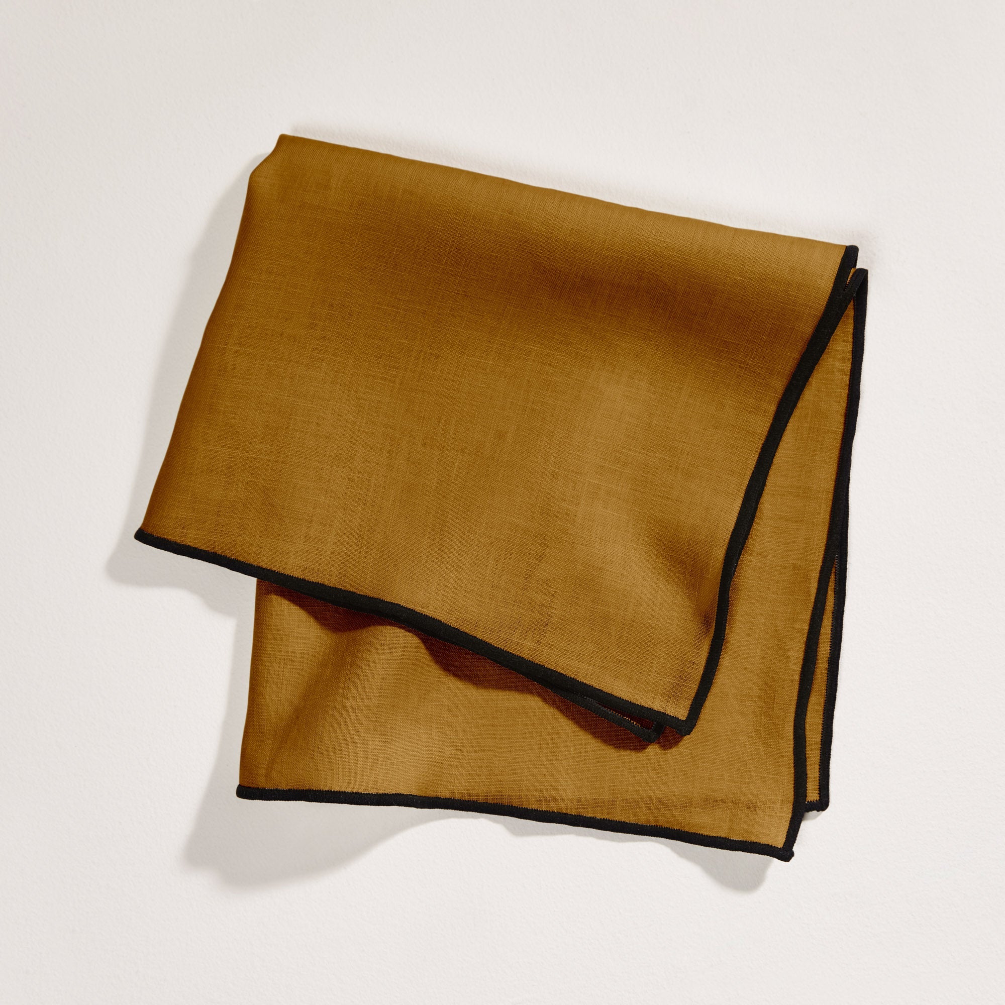 Serviette de table CARLINA bronze et bourdon noir