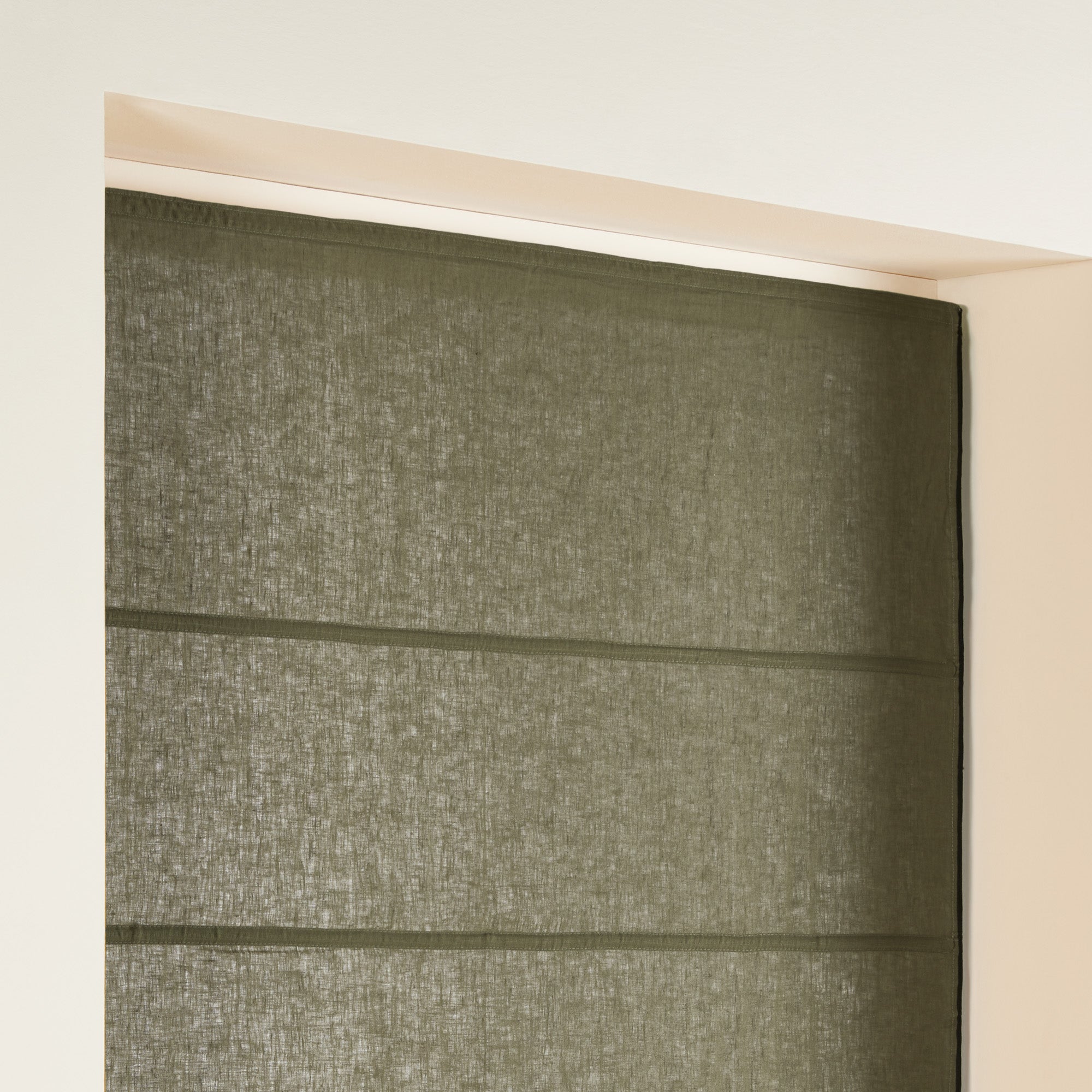 Store bateau CARLINA kaki grisé et bourdon noir