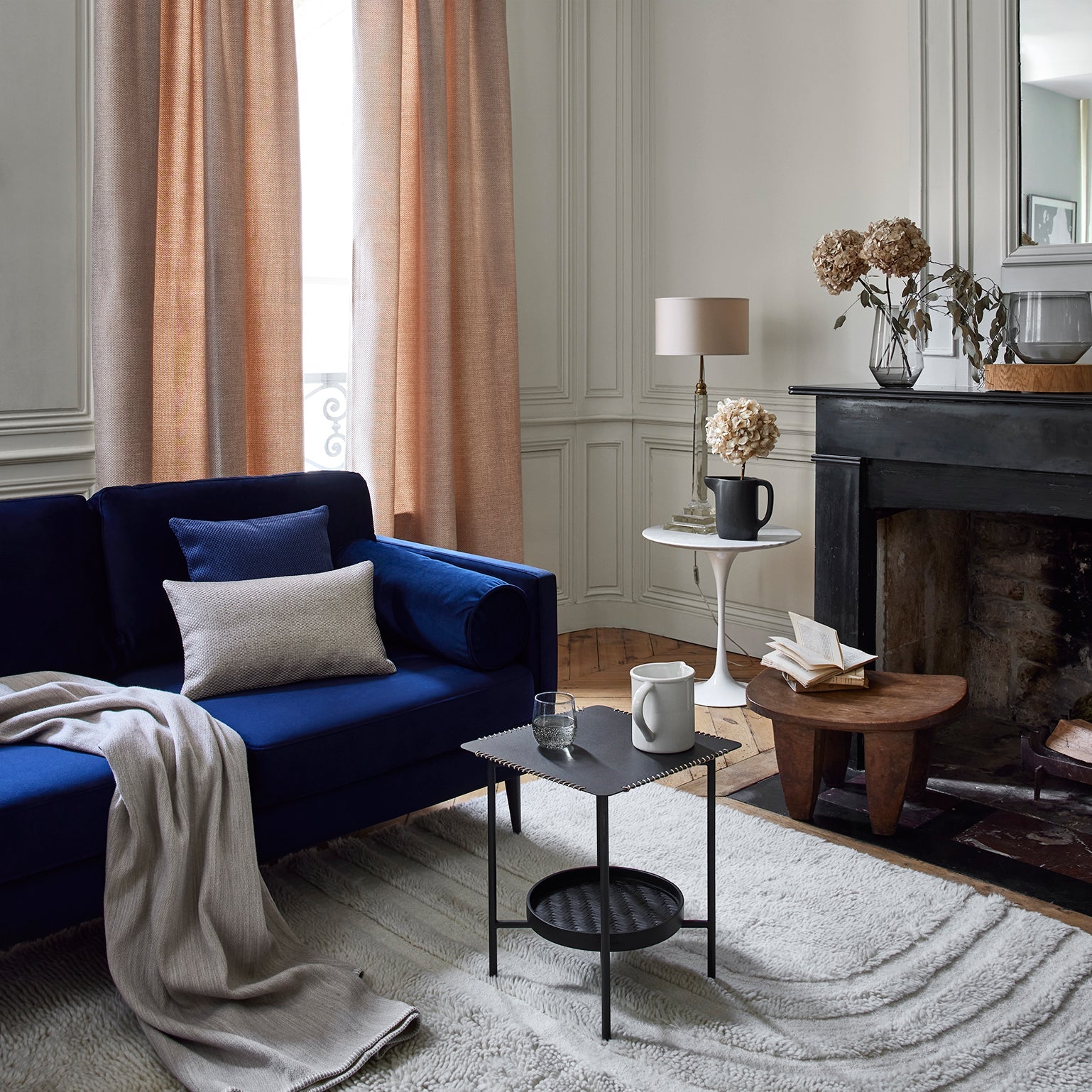 Table d'appoint RAKEL noir mat