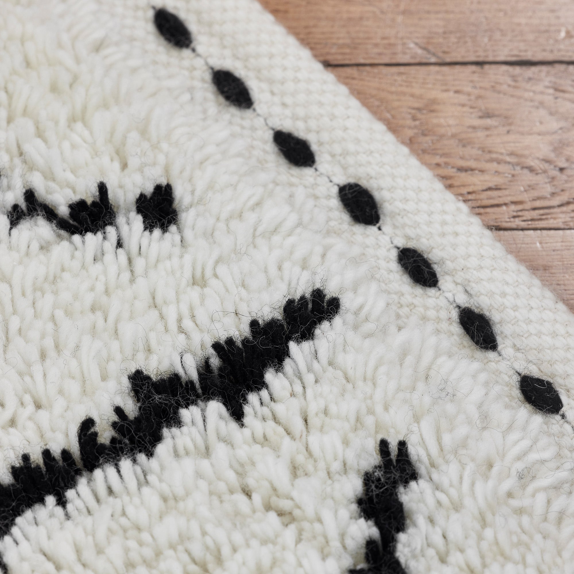 Tapis de sol YDIR ivoire et noir