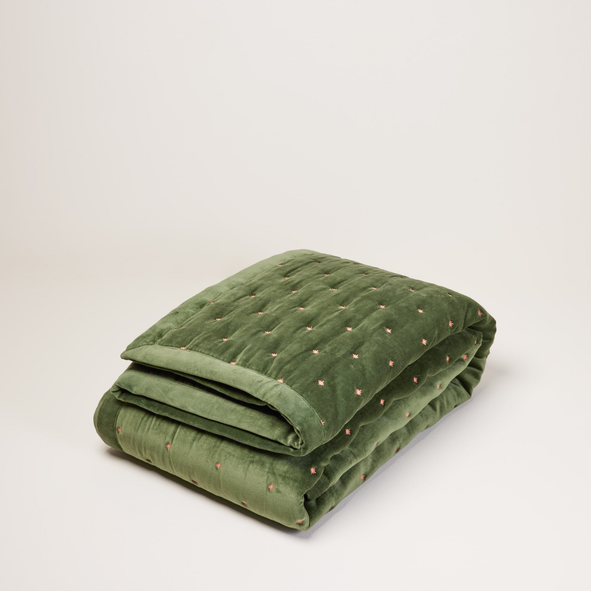 Couvre-lit matelassé NEPTUNE vert loden