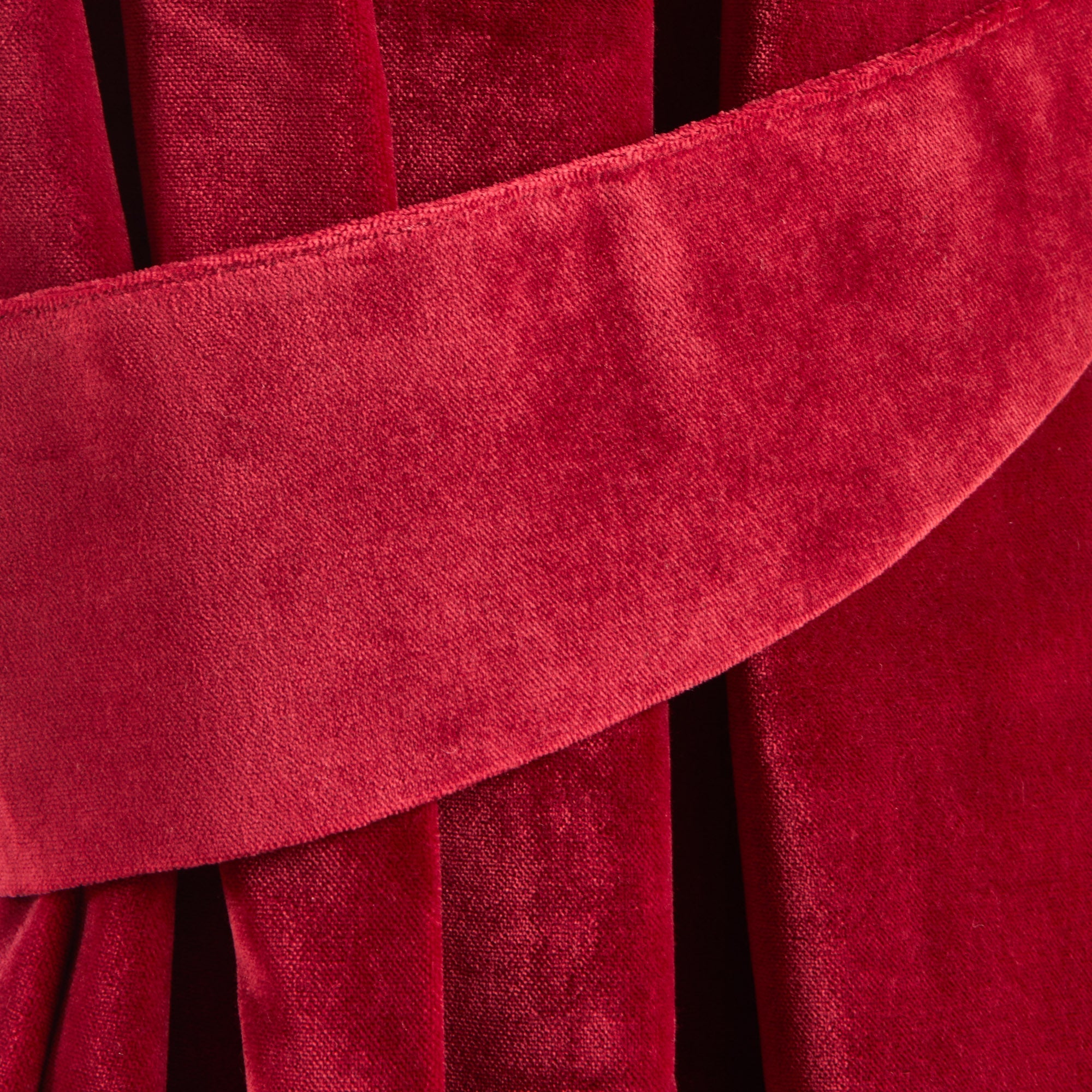 Embrasse DARIO rouge opéra