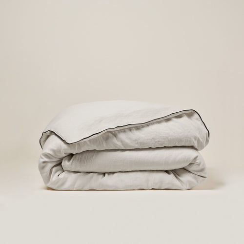 Madura - Housse de couette CARLINA calcaire et bourdon noir