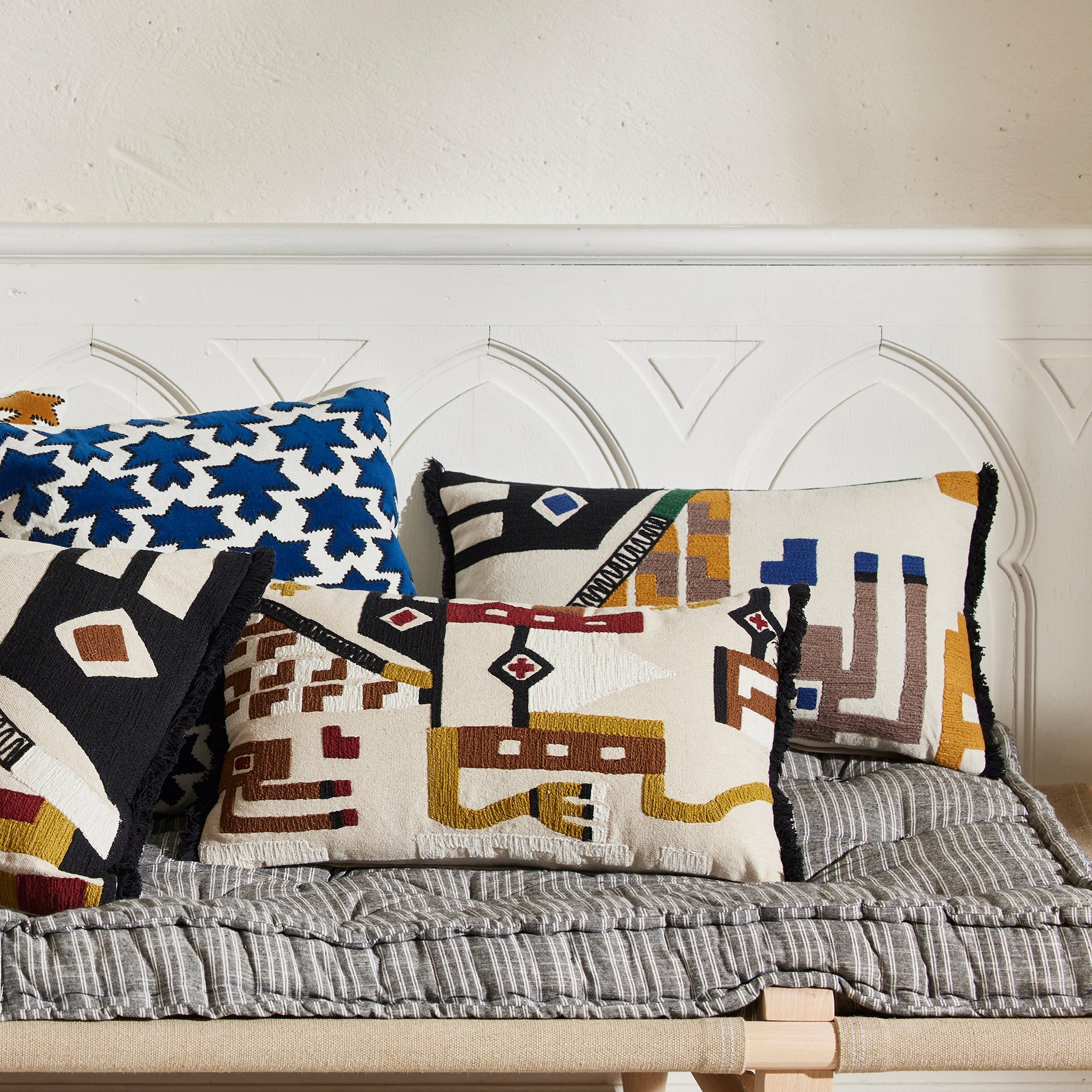 Housse de coussin AIYANA naturel et cobalt