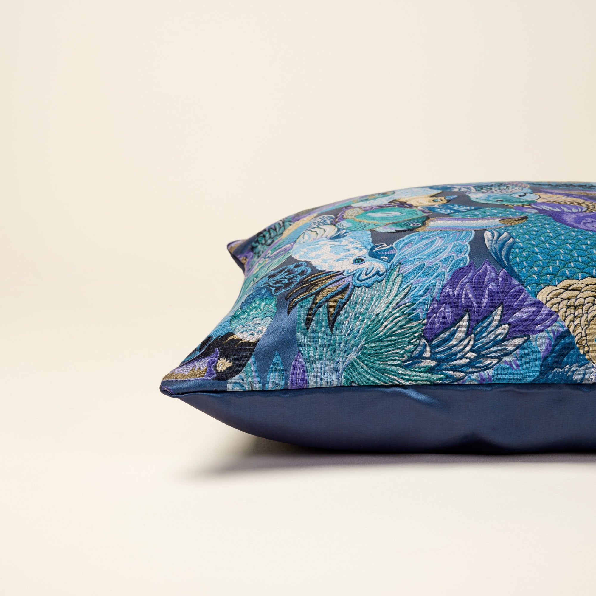 Housse de coussin JUNGLE BIRDS cobalt