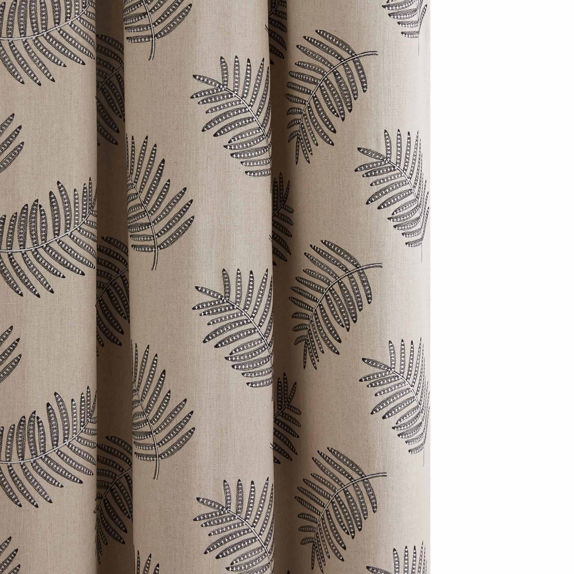 Rideau à oeillets noirs FILICO beige et noir