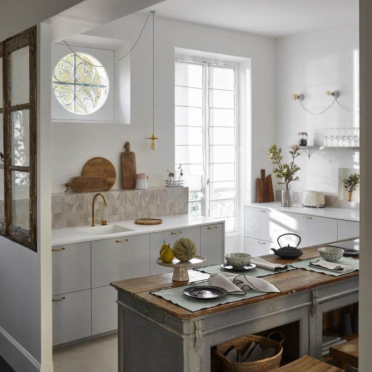 Set de table CARLINA tilleul et bourdon noir
