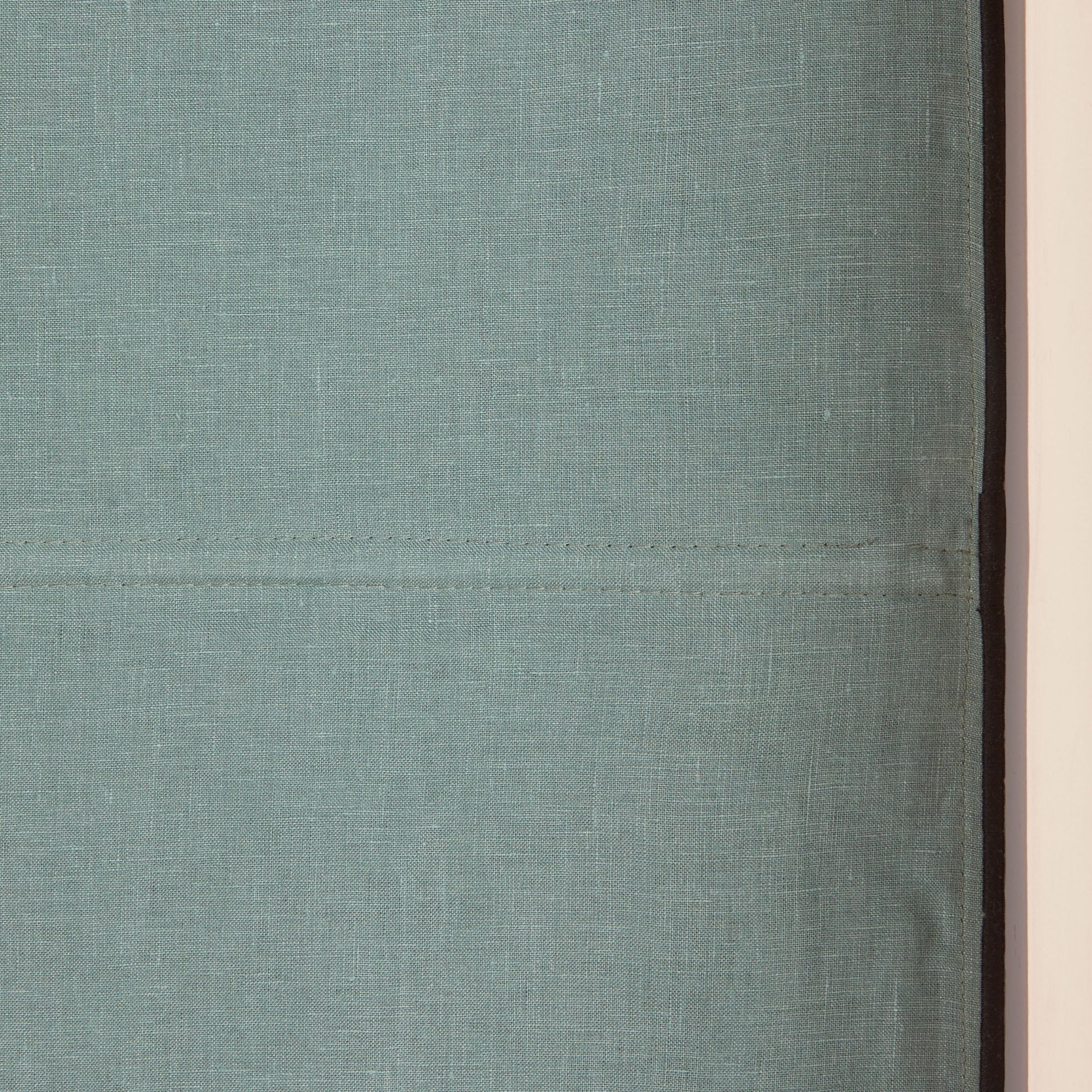 Store bateau occultant CARLINA vert de gris et bourdon noir