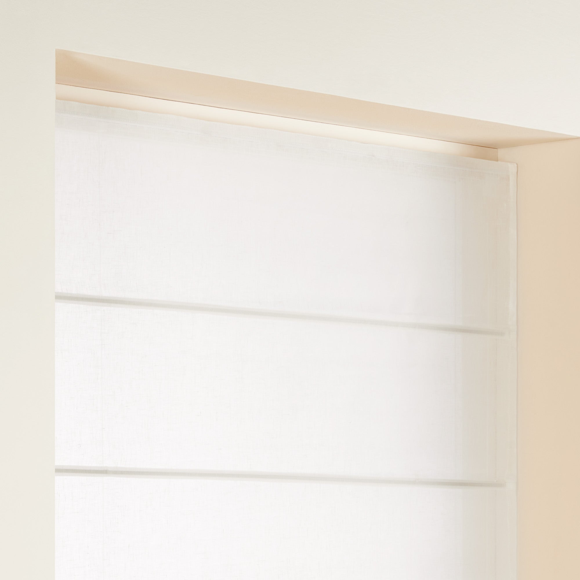 Store bateau CARLINA blanc pur