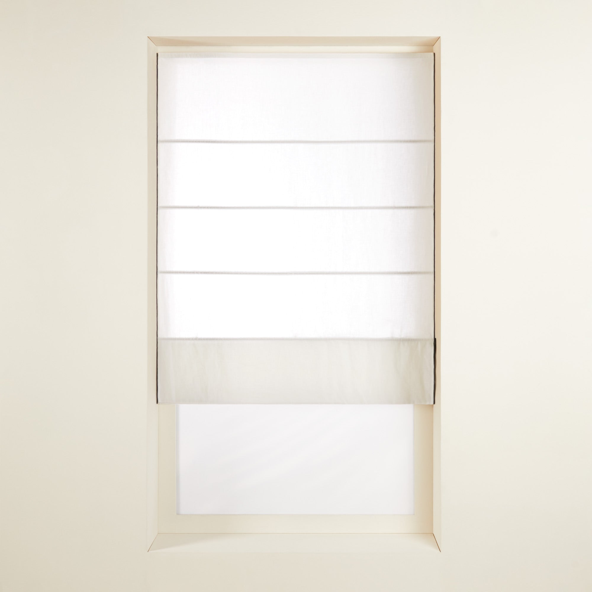 Store bateau CARLINA blanc pur et bourdon noir