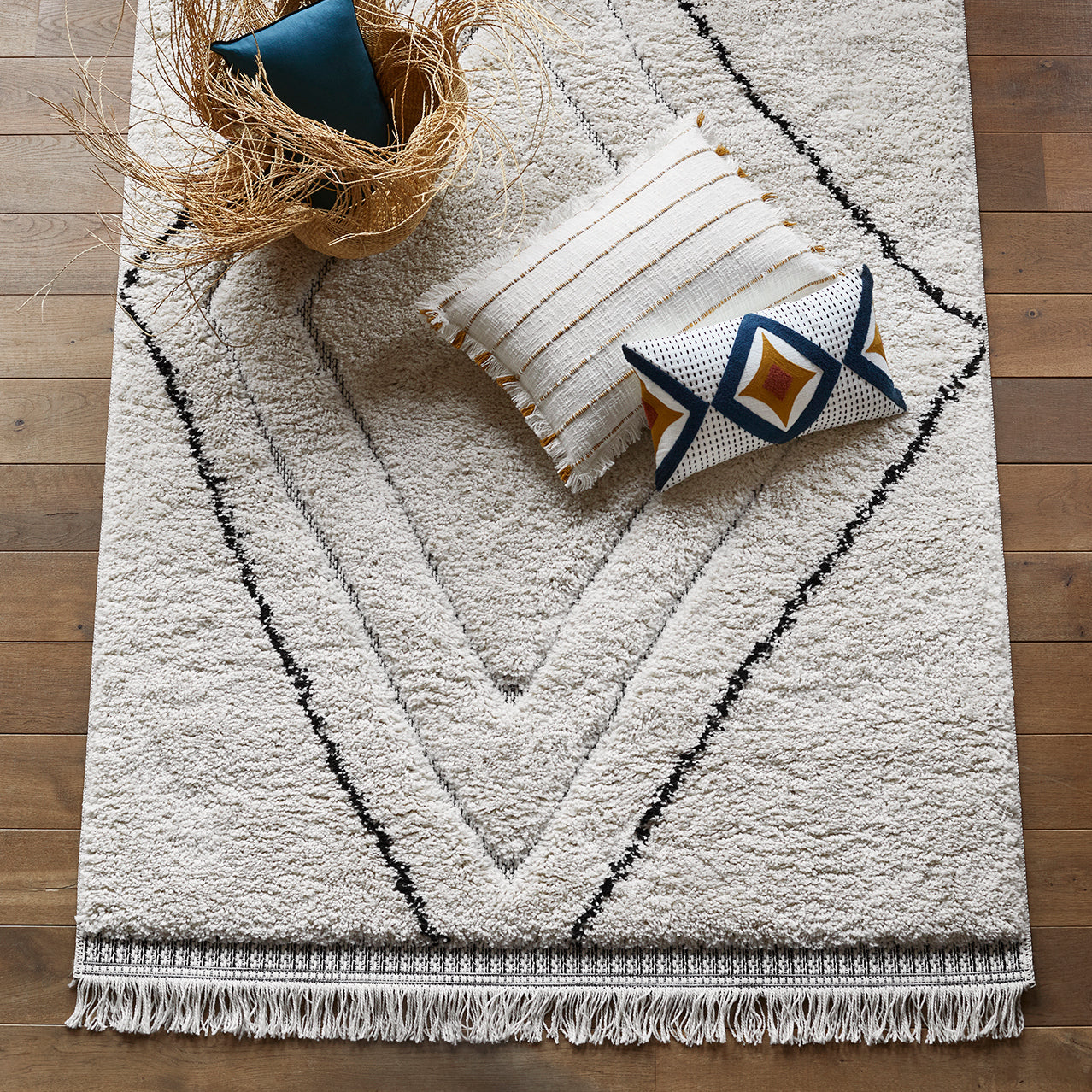 Tapis de sol AMAR ivoire et noir
